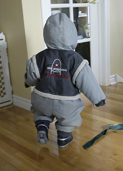 0170_SnowSuitRear